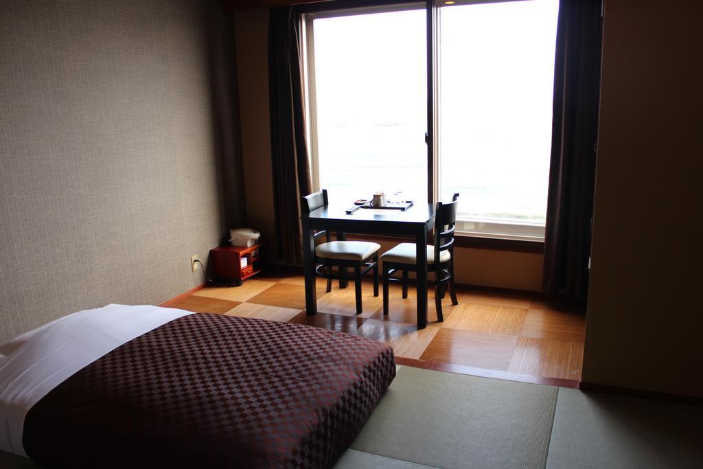 Hotel Shiosai Фудзісава Екстер'єр фото